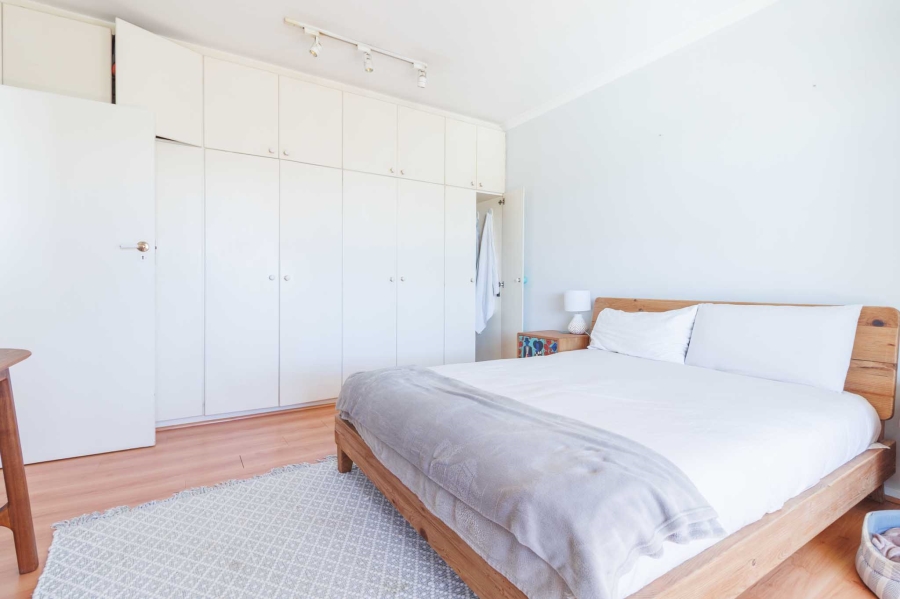 To Let 1 Bedroom Property for Rent in Mouille Point Western Cape